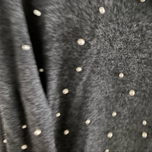 💕SALE💕Zara Pearl Embellished Sweater - Picture 3 of 4